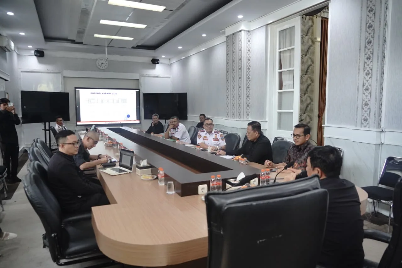 Retribusi Parkir di Garut Akan Berbasis Kode Lokasi dan Bukti Bayar