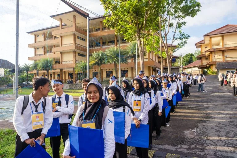 Cegah Putus Kuliah, KDM Usul Batas KIP Kuliah di Jabar Jadi Rp10 Juta