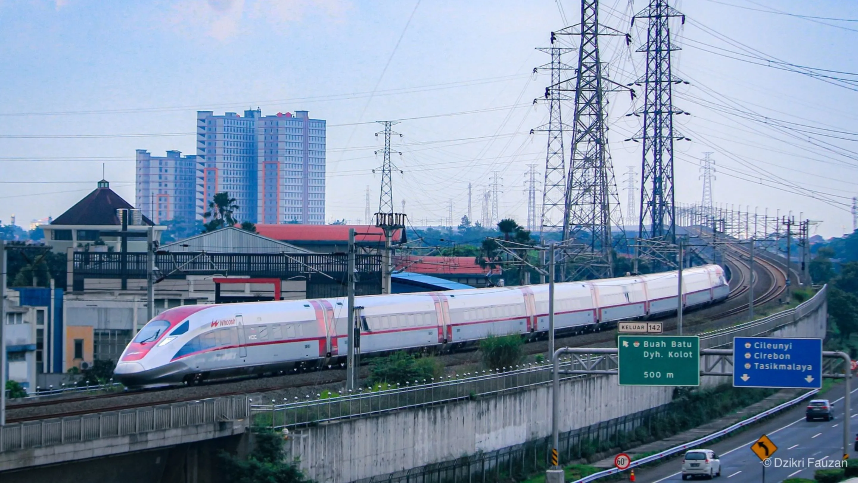 Daftar 10 Negara Penumpang Whoosh Asing, Malaysia Paling Mendominasi