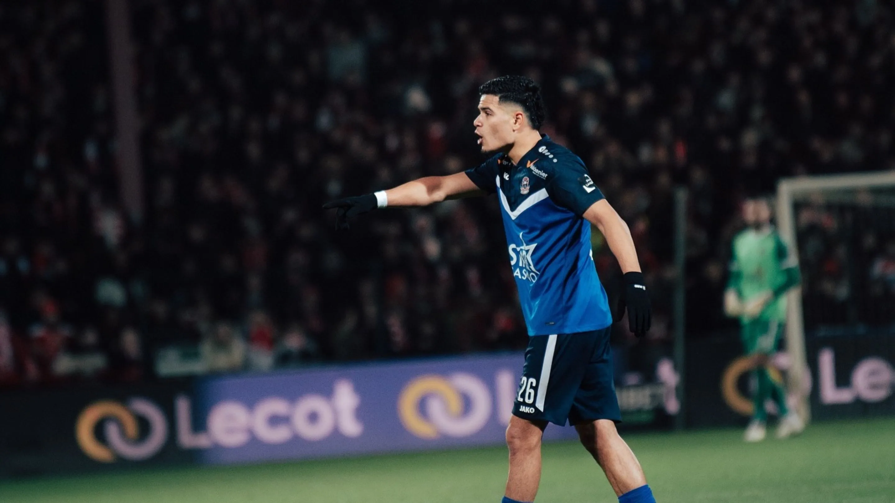 Setelah Sandy Walsh, Persib Bandung Resmi Datangkan Ragnar Oratmangoen