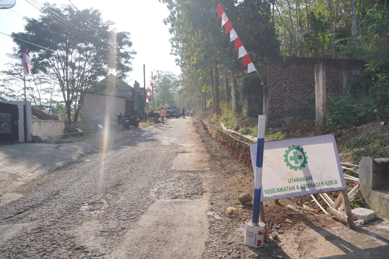 Rehabilitasi Jalan Limbangan Selaawi 1,3 Kilometer Telan Anggaran 1,3 Miliar