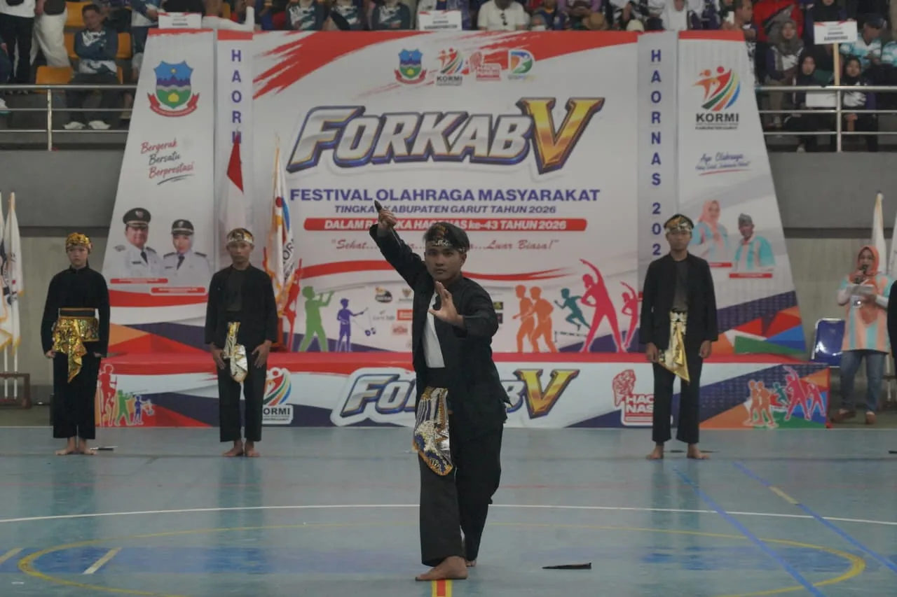 Olahran Egrang, Dagongan, Sumpitan, Terompah Panjang Meriahkan FORKAB V Garut 2026