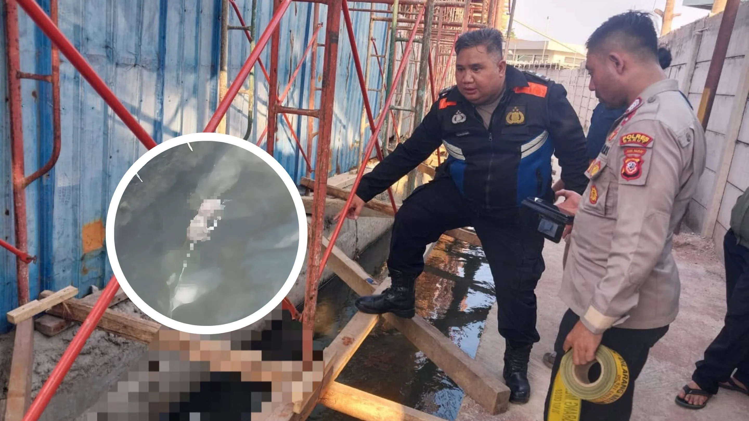 Polisi Evakuasi Mayat Janin Bayi dari Selokan di Tarogong Kaler Garut