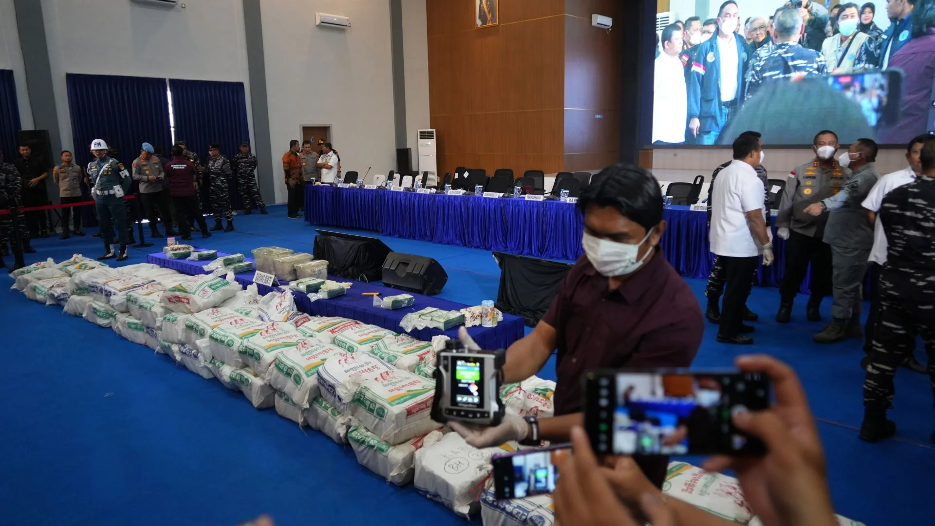 Operasi Gabungan Gagalkan Penyelundupan 1,3 Ton Ketamine di Perairan Natuna