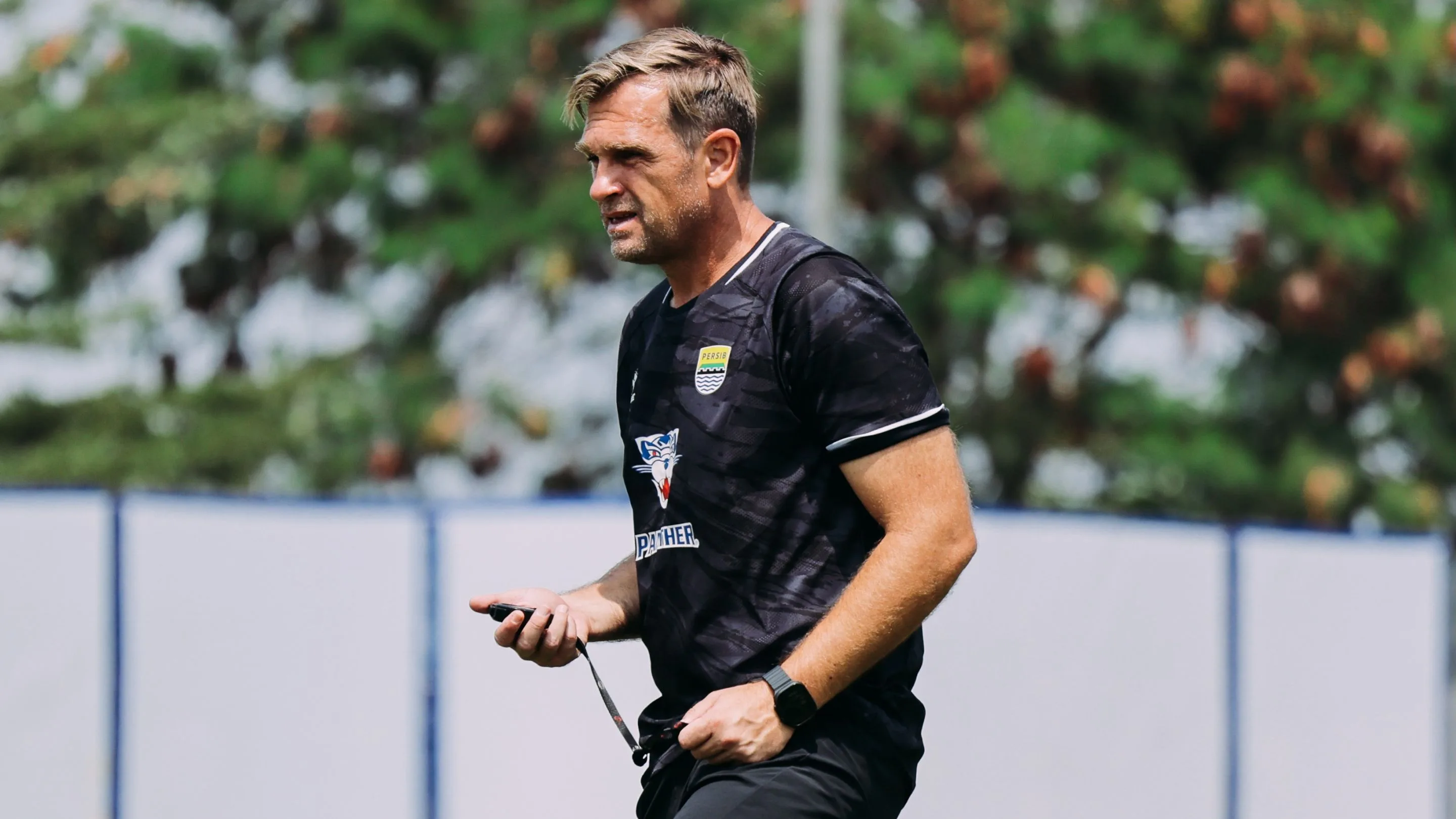 Pelatih Igor Tolic Matangkan Fisik Skuad Persib Bandung Kontra Persija
