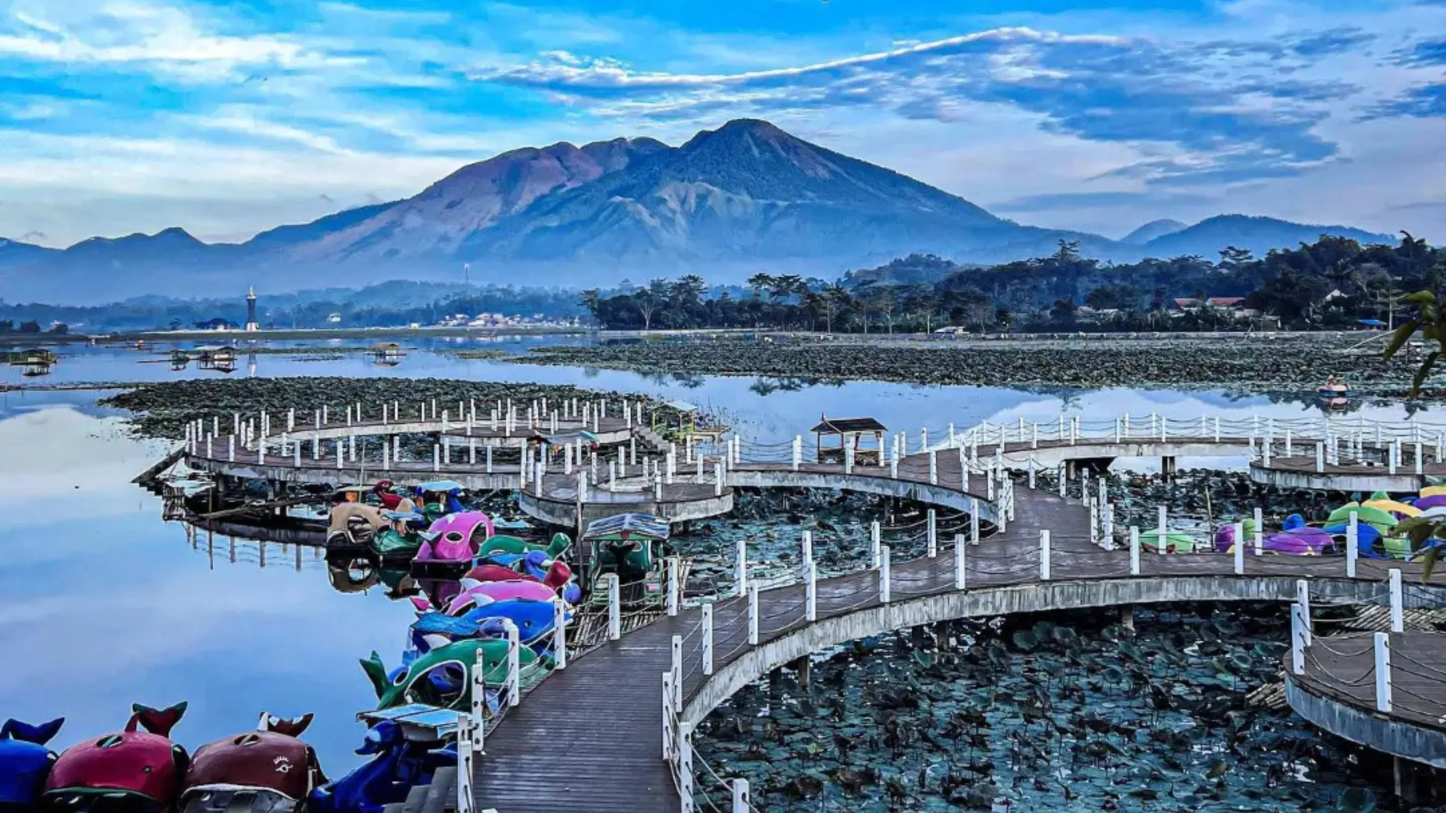 Daya Tarik Wisata Situ Bagendit, Destinasi Favorit Keluarga di Garut